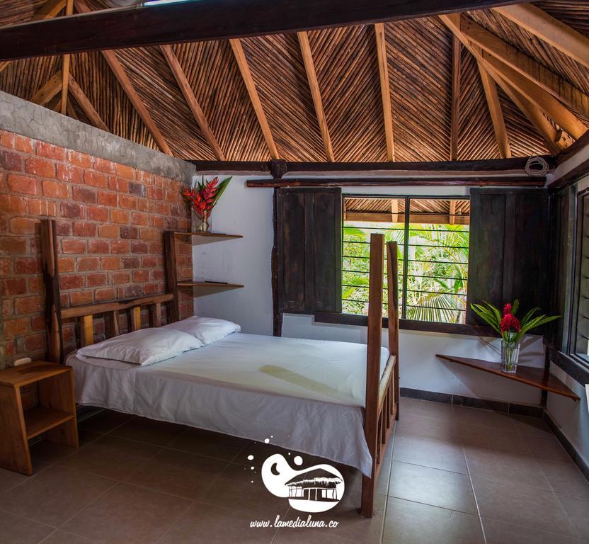 Hostal La Media Luna Palomino Zimmer foto